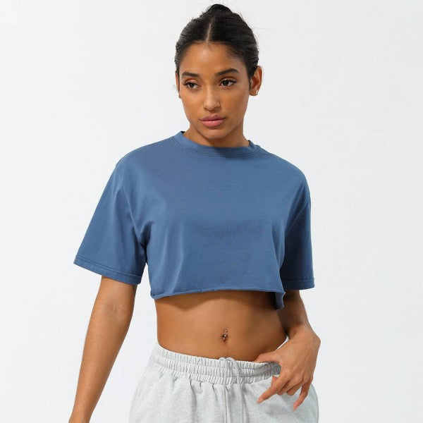 Women’s Loose Sport Cropped T-Shirt | Trendy Active Tops Outfit Idea for Women by Ro + Ivy | Elevated Basics, Modern Comfort & Style