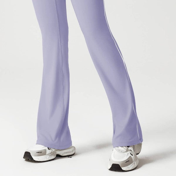 Well-in Vogue Flared Seamless Set | Trendy Outfit Idea for Women by Ro + Ivy | Elevated Basics, Modern Comfort & Style