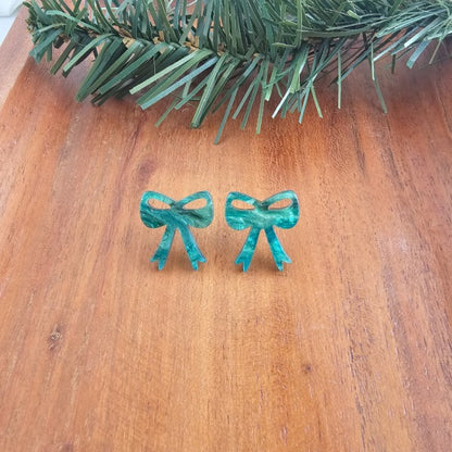 Christmas Green Bow Studs Shimmer Earrings | Trendy Earrings Outfit Idea for Women by Ro + Ivy | Elevated Basics, Modern Comfort & Style