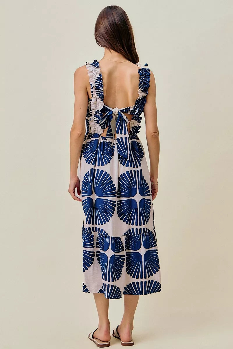 Women's Abstract Print Smocked Tiered Midi Dress - Midi Dresses