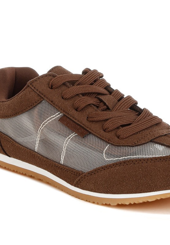 Low Microfiber & Mesh Paneling Sneakers | Trendy Sneakers Outfit Idea for Women by Ro + Ivy | Elevated Basics, Modern Comfort & Style