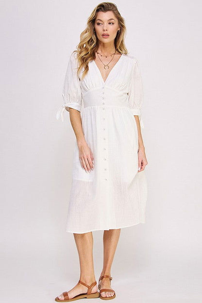 3/4 Puff Sleeve Textured V-Neck Button Down Midi Dress – outfit idea for women | Ro + Ivy