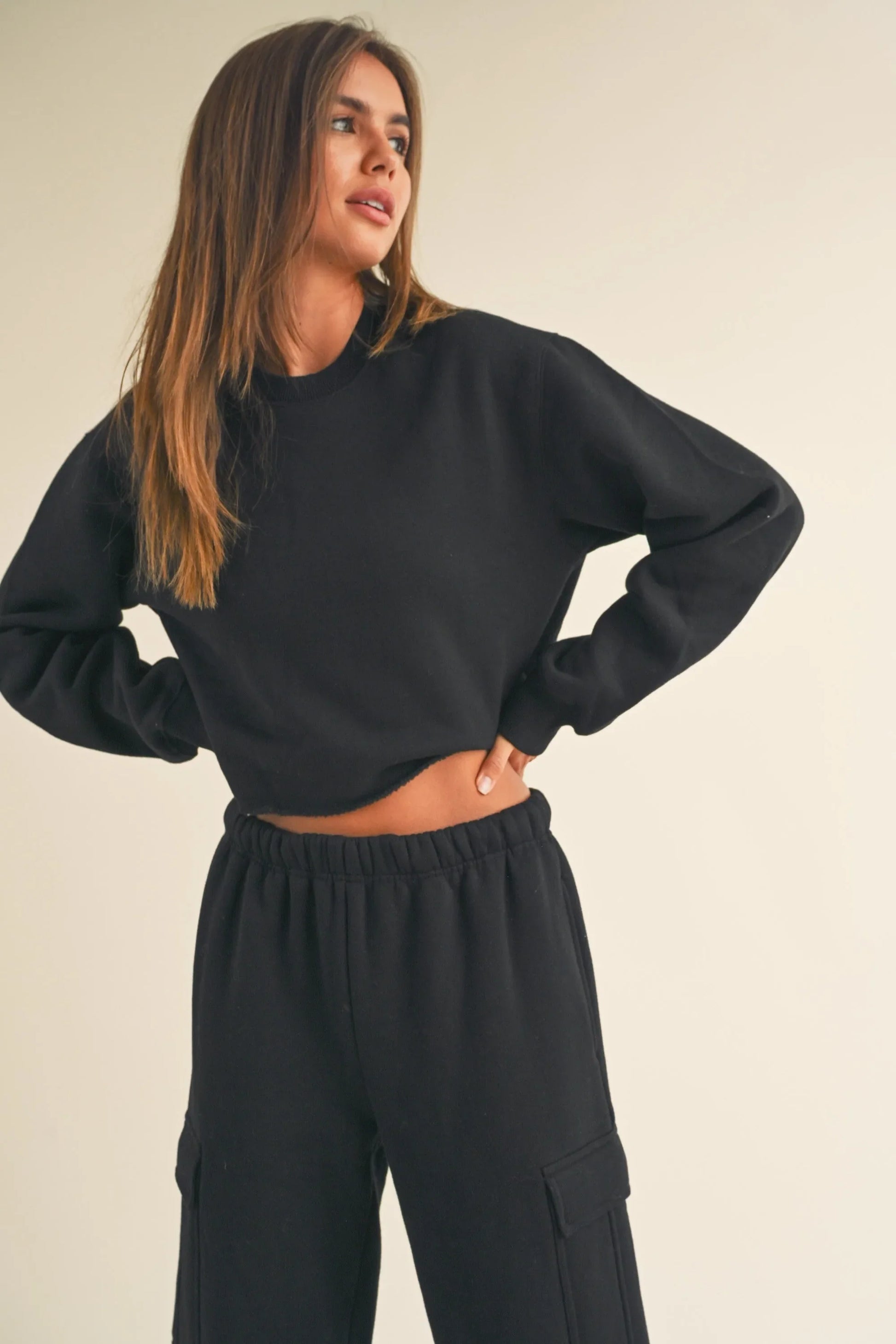 Fleece Raw Edge Crop Sweatshirt - Black Sweatshirts