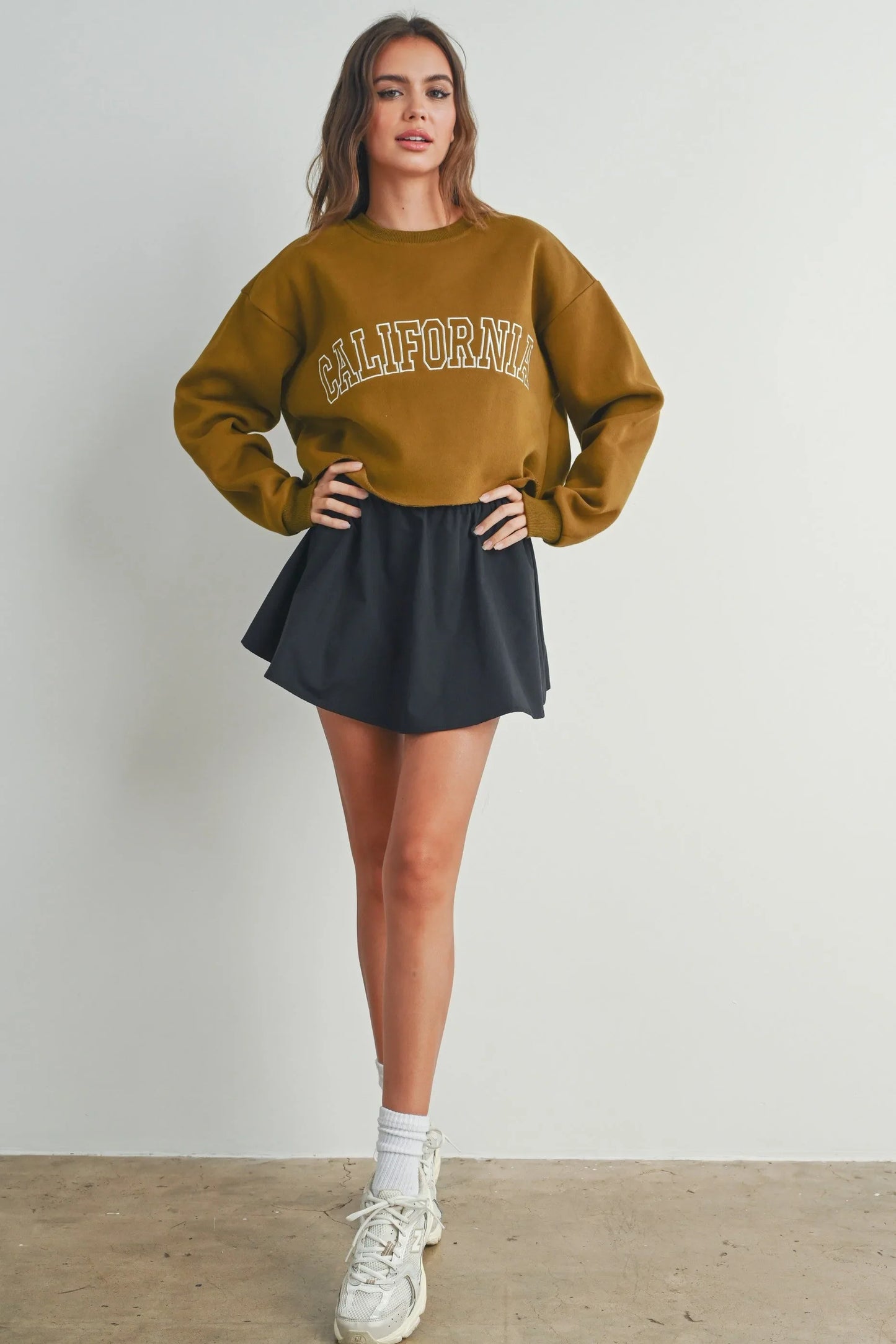Fleece Cropped Sweatshirt - Shirts & Tops