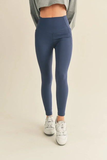 High-Rise Pocket Active Leggings — Stylish Functional Compressive Comfortable Everyday Athleisure - Active Leggings