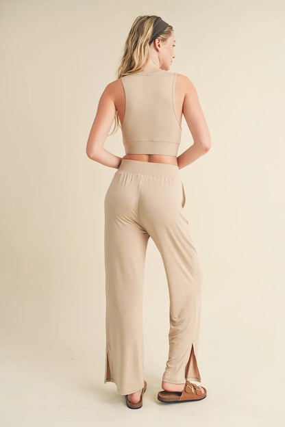 Lounge Tank Top & Wide Leg Set - Activewear