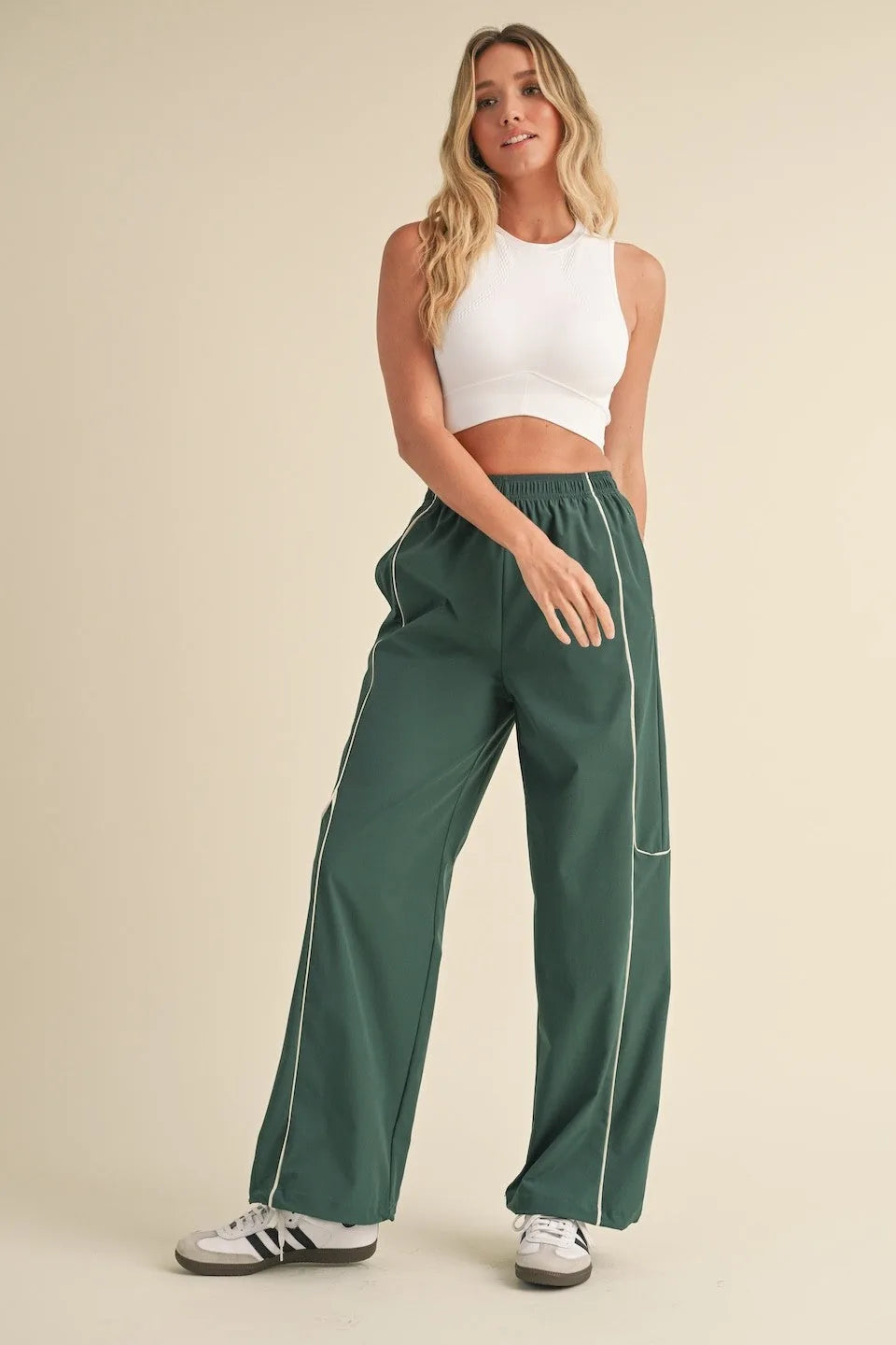 Seamless Ribbed Crop Tank Top - Tank Top
