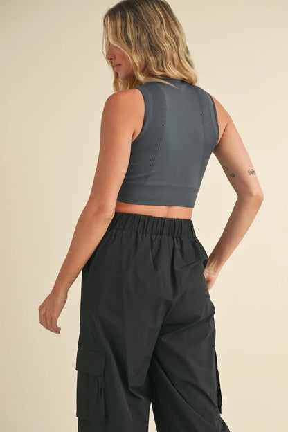 Seamless Ribbed Crop Tank Top - Tank Top
