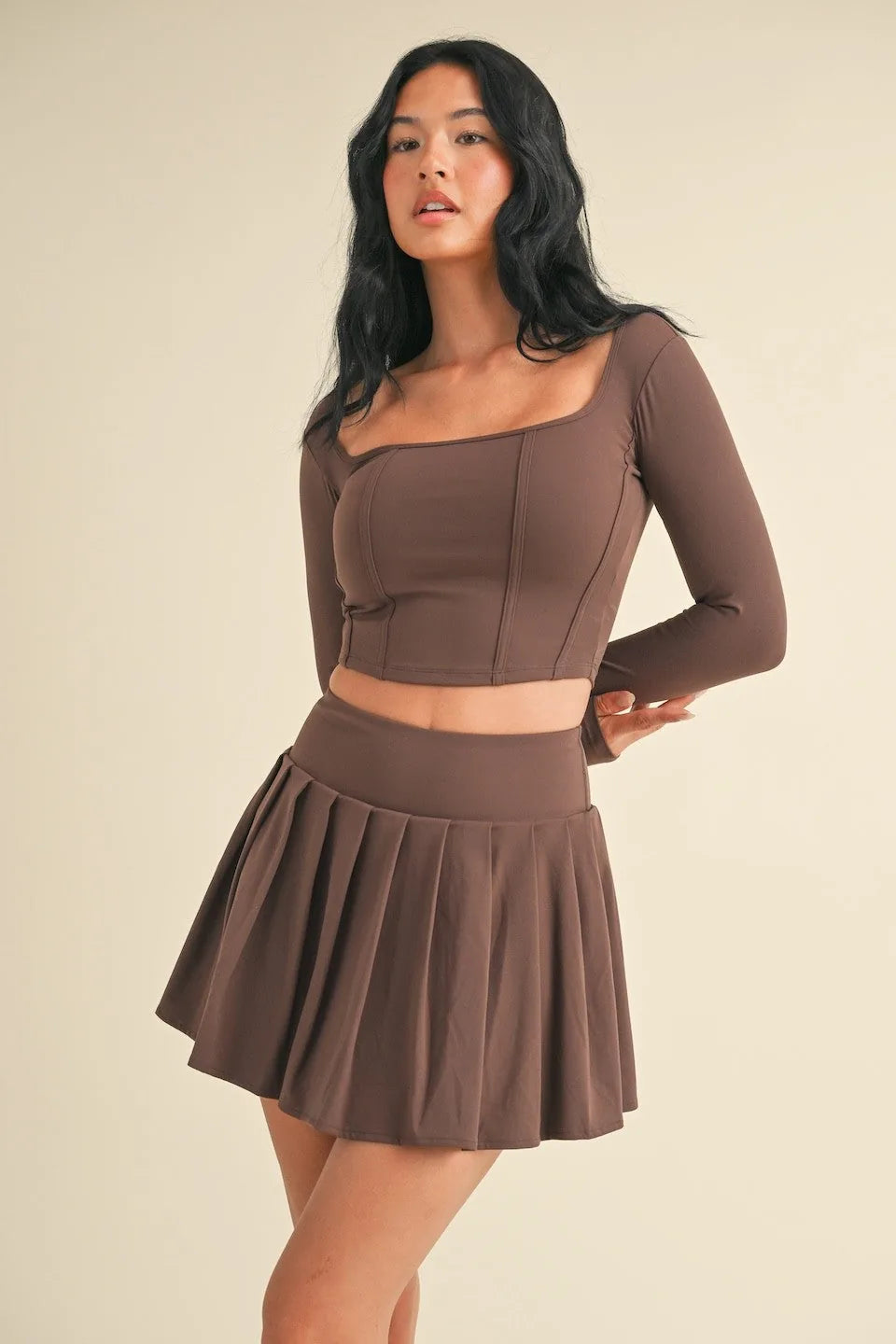 Long Sleeve Structured Corset Crop Top — Figure-Enhancing Bold Statement Elevated Style - Crop Tops