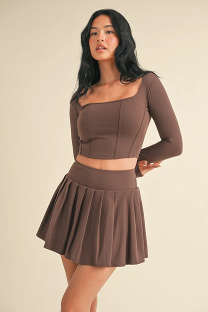 Long Sleeve Structured Corset Crop Top — Figure-Enhancing Bold Statement Elevated Style - Crop Tops