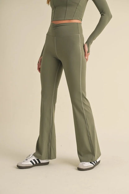 Ruched Waist Flare Leggings with High-Rise Fit - Active Leggings