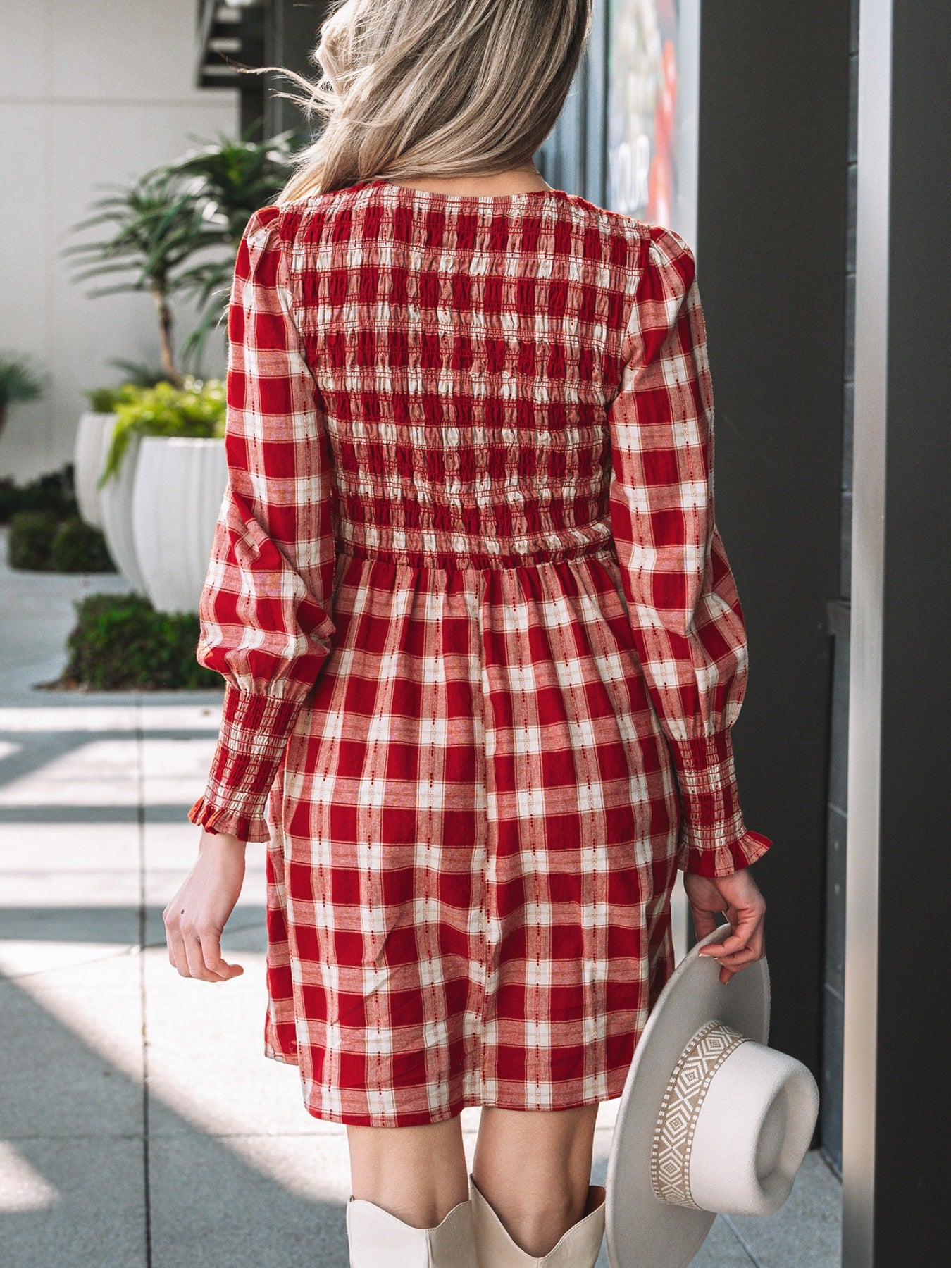 Women's Plaid Print Smocked Puff Sleeve Mini Dress - Mini Dresses