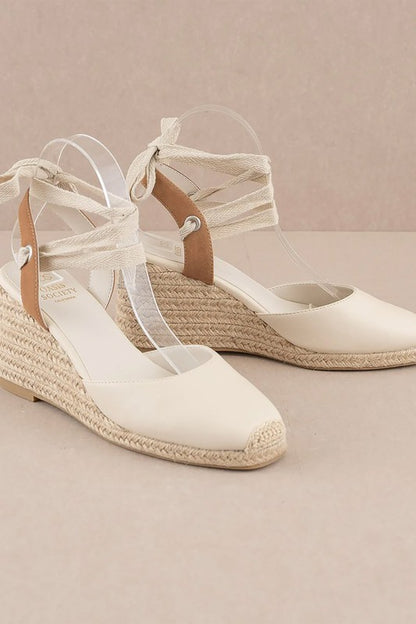 Alondra Lace-Up Espadrille Wedge Sandals – outfit idea for women | Ro + Ivy