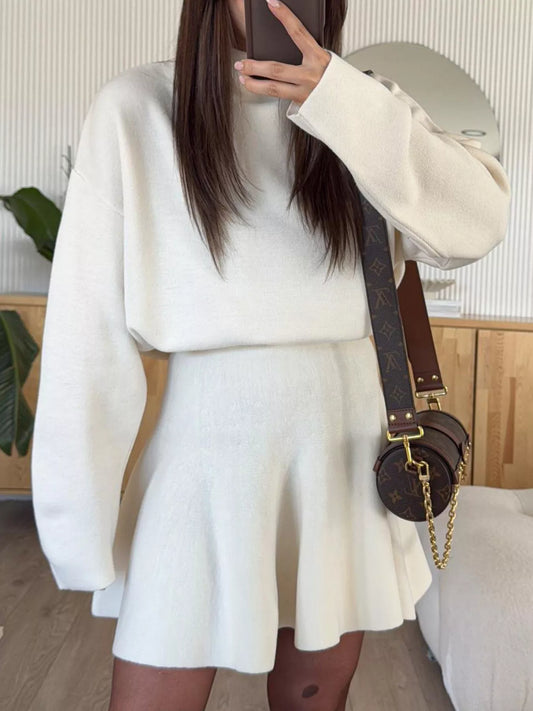 Women's Round Neck Long Sleeve Mini Sweater Dress White