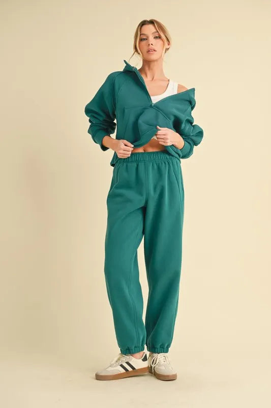 Drawstring Elastic Waist Joggers in Teal | Trendy Joggers Outfit Idea for Women by Ro + Ivy | Elevated Basics, Modern Comfort & Style