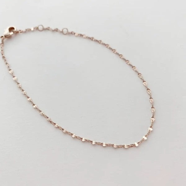 Esme Faceted Chain Bracelet Trendy Bracelets Outfit Idea for Women | Ro + Ivy