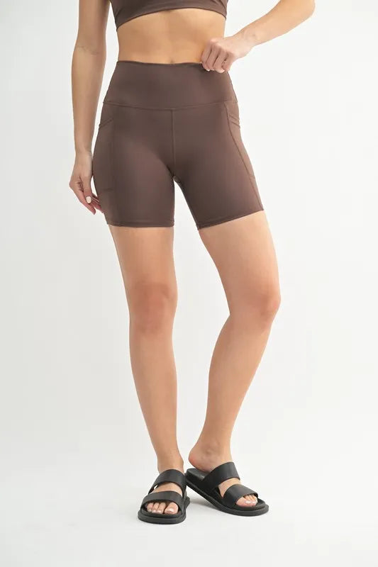 Contour Active Shorts in Rich Soil - RICH SOIL Active Shorts