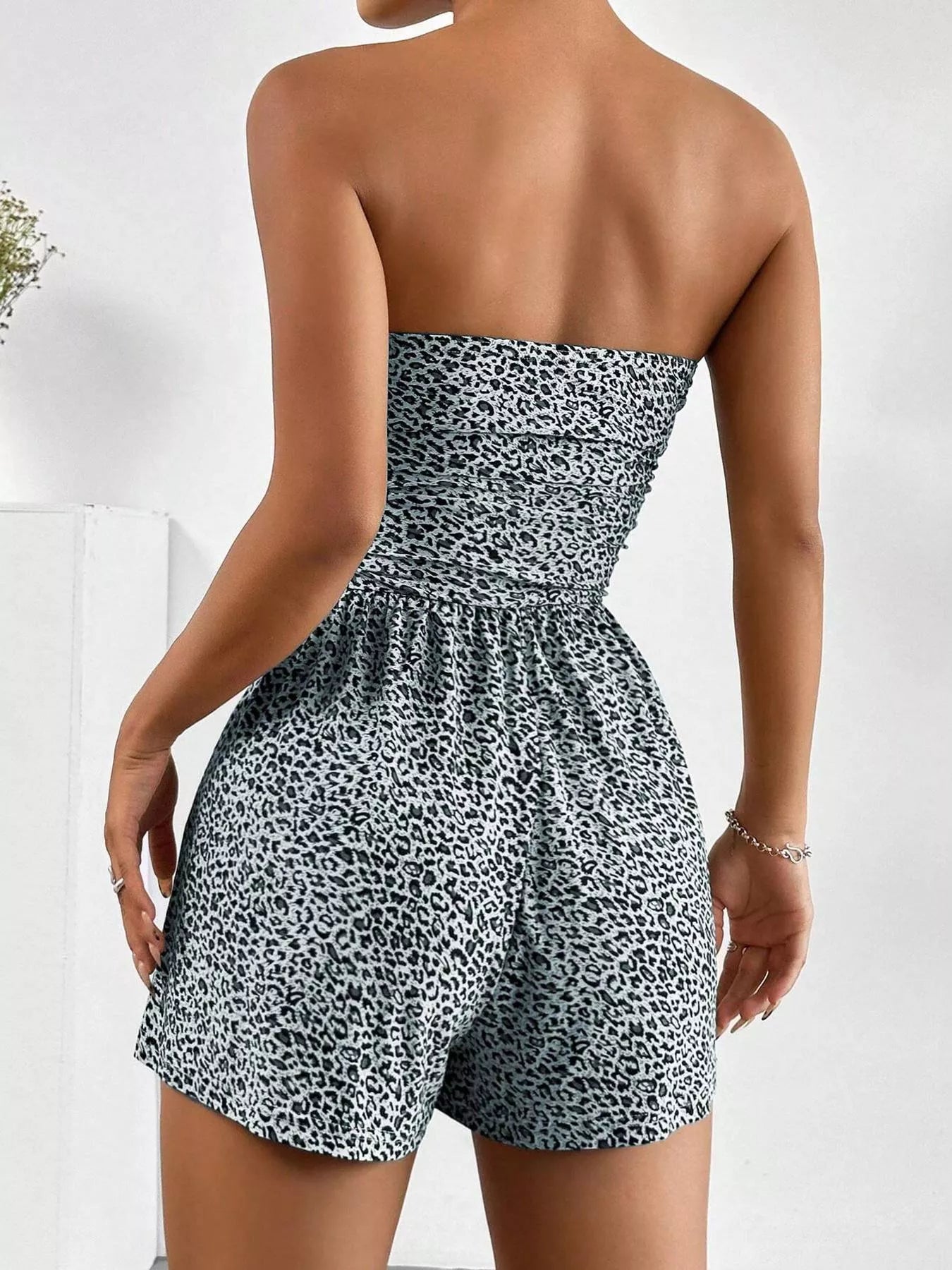 Women's Strapless Ruched Waist Romper - Rompers