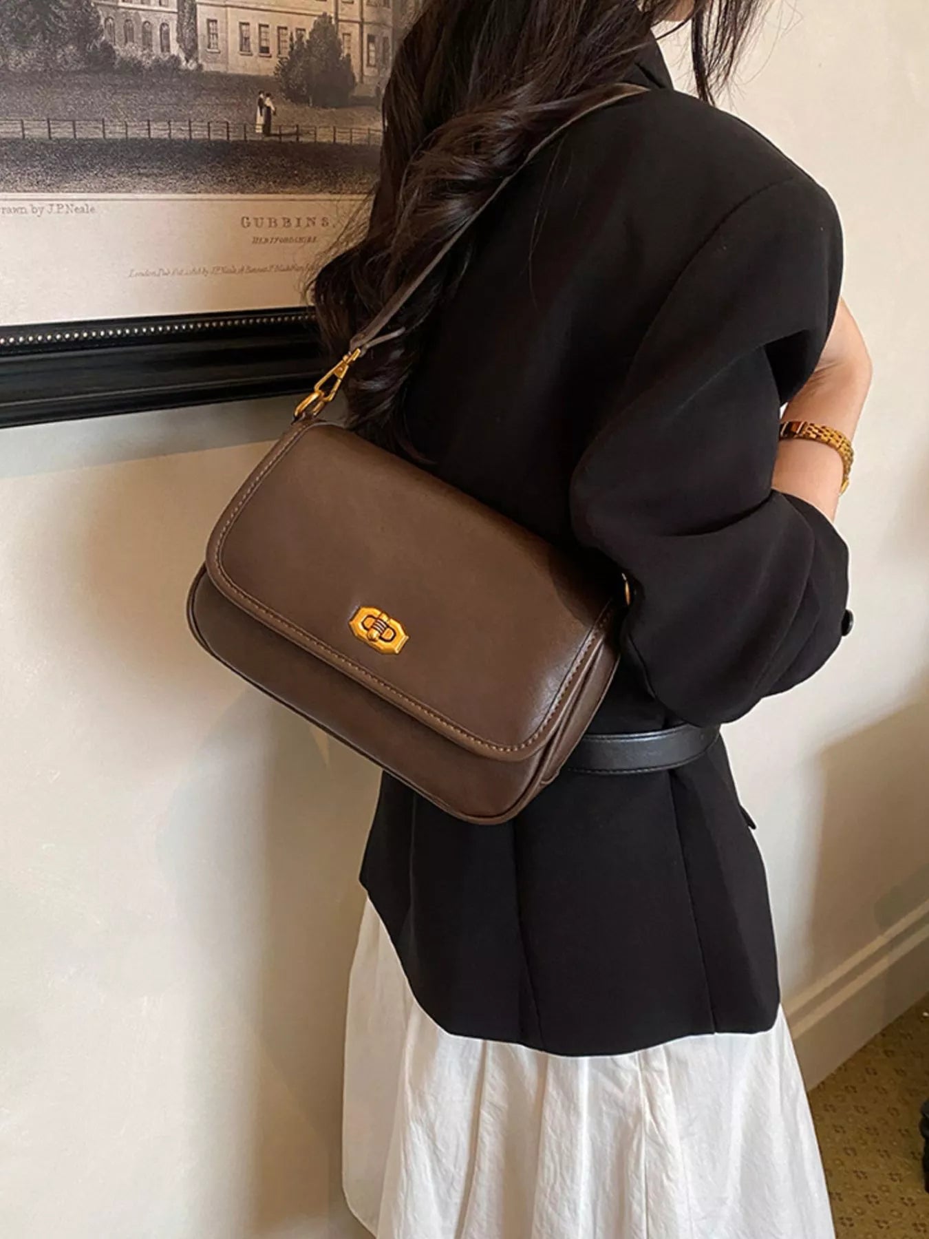 Twist Lock Shoulder Bag Brown onesize