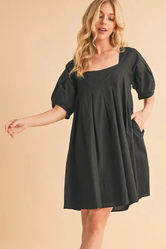 BLACK Square Neck Short Sleeve Knee Length Dress With Pockets | Trendy Knee Length Dresses Outfit Idea for Women | Ro + Ivy