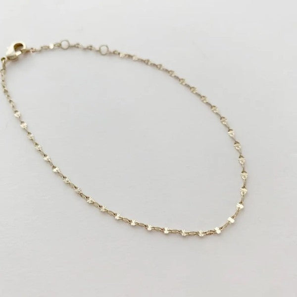 Esme Faceted Chain Bracelet Trendy Bracelets Outfit Idea for Women | Ro + Ivy