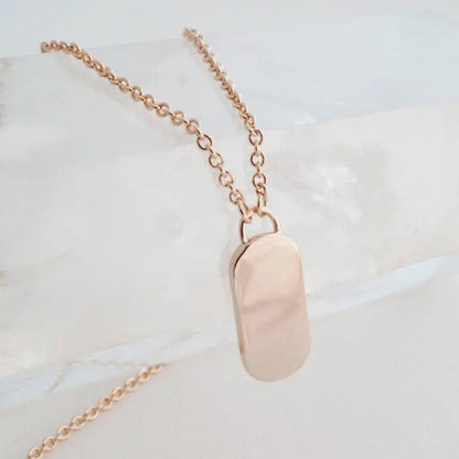 Julia Tag Necklace – outfit idea for women | Ro + Ivy