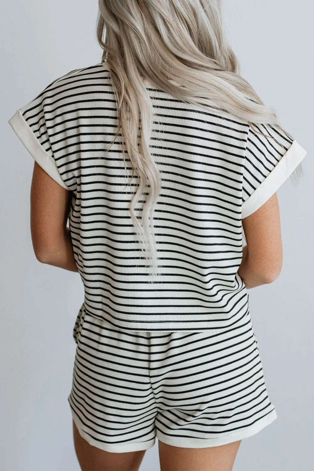 Women's Striped Contrast Top and Shorts Set - Matching Sets