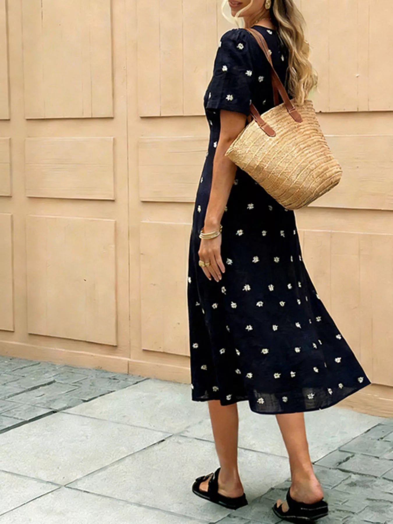 Women's Daisy Print Tie Front Midi Dress - Midi Dresses