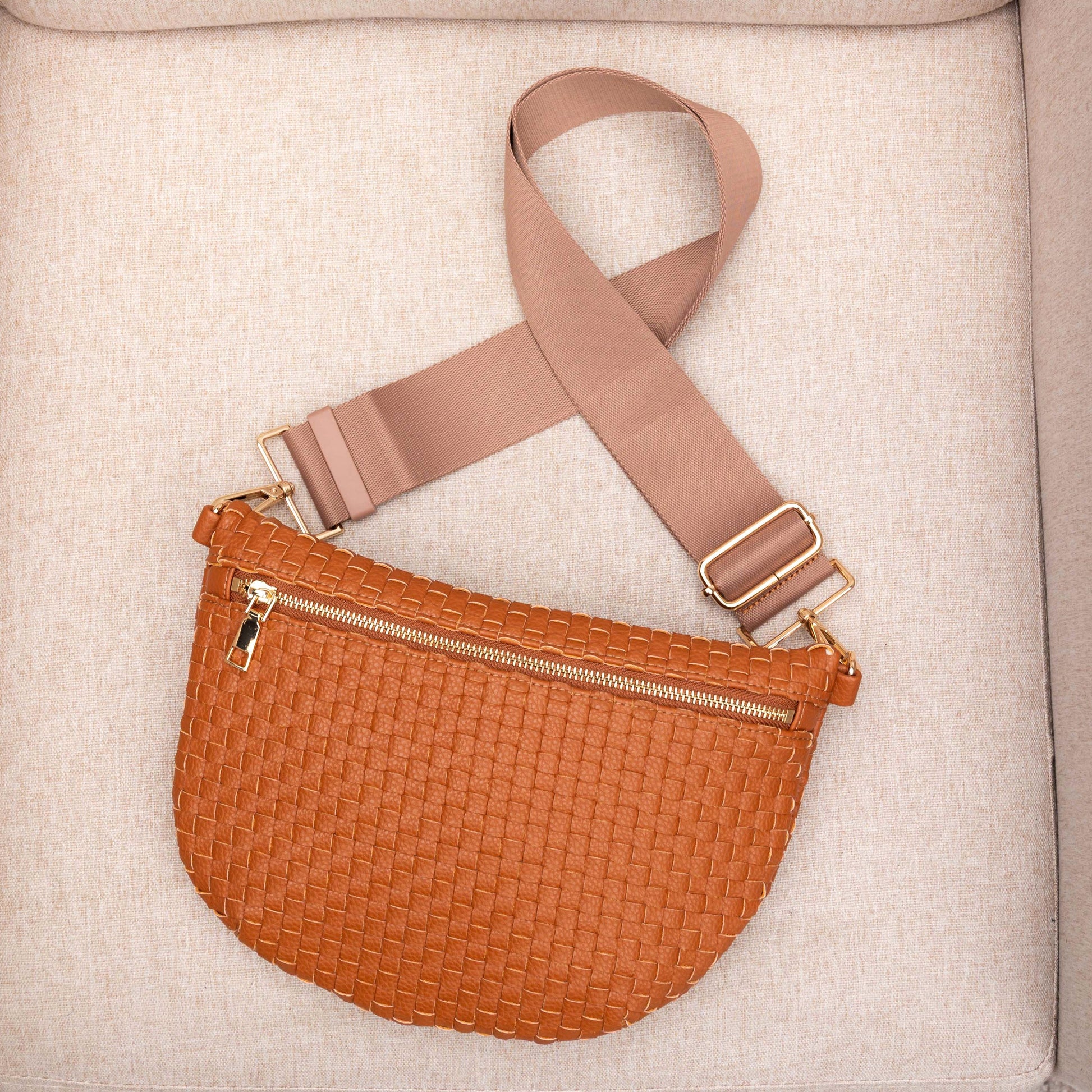 High-Texture Woven Solid Everyday Crossbody Sling Bag — Sophisticated Functional Style -