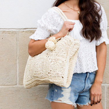 Straw Traveler Tote -