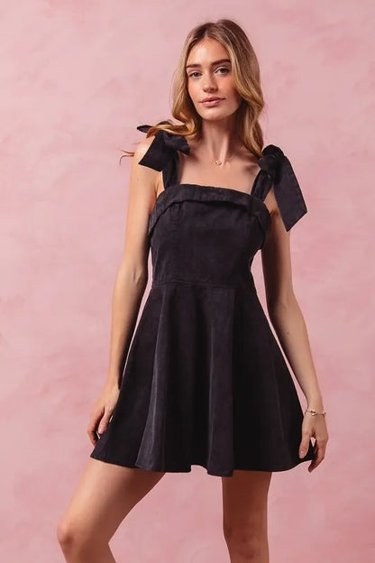 Fit And Flare Washed Gameday Mini Dress – BLACK outfit idea for women | Ro + Ivy