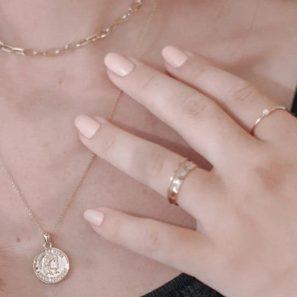 Lady Gisela Necklace Trendy Necklaces Outfit Idea for Women | Ro + Ivy