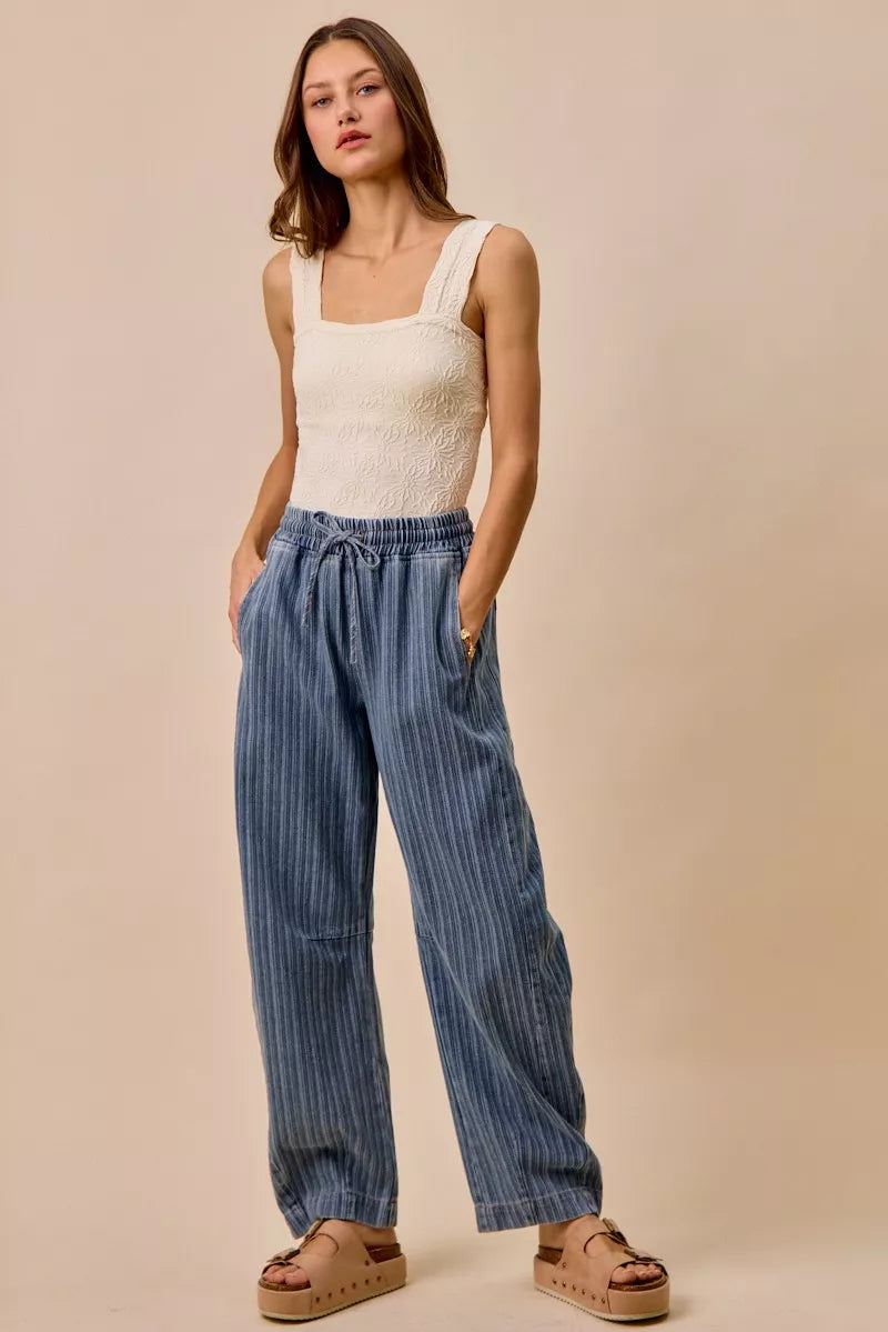 Stripe Denim Barrel Jeans Drawstring Waistband | Trendy Jeans Outfit Idea for Women by Ro + Ivy | Elevated Basics, Modern Comfort & Style