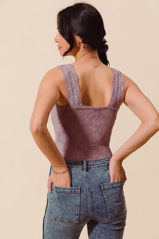 Floral Jacquard Sleeveless Tank Top in Dusty Lavender | Trendy Tops Outfit Idea for Women by Ro + Ivy | Elevated Basics, Modern Comfort & Style