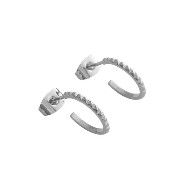 Bitty Spike Hoop Earrings Trendy Earrings Outfit Idea for Women | Ro + Ivy