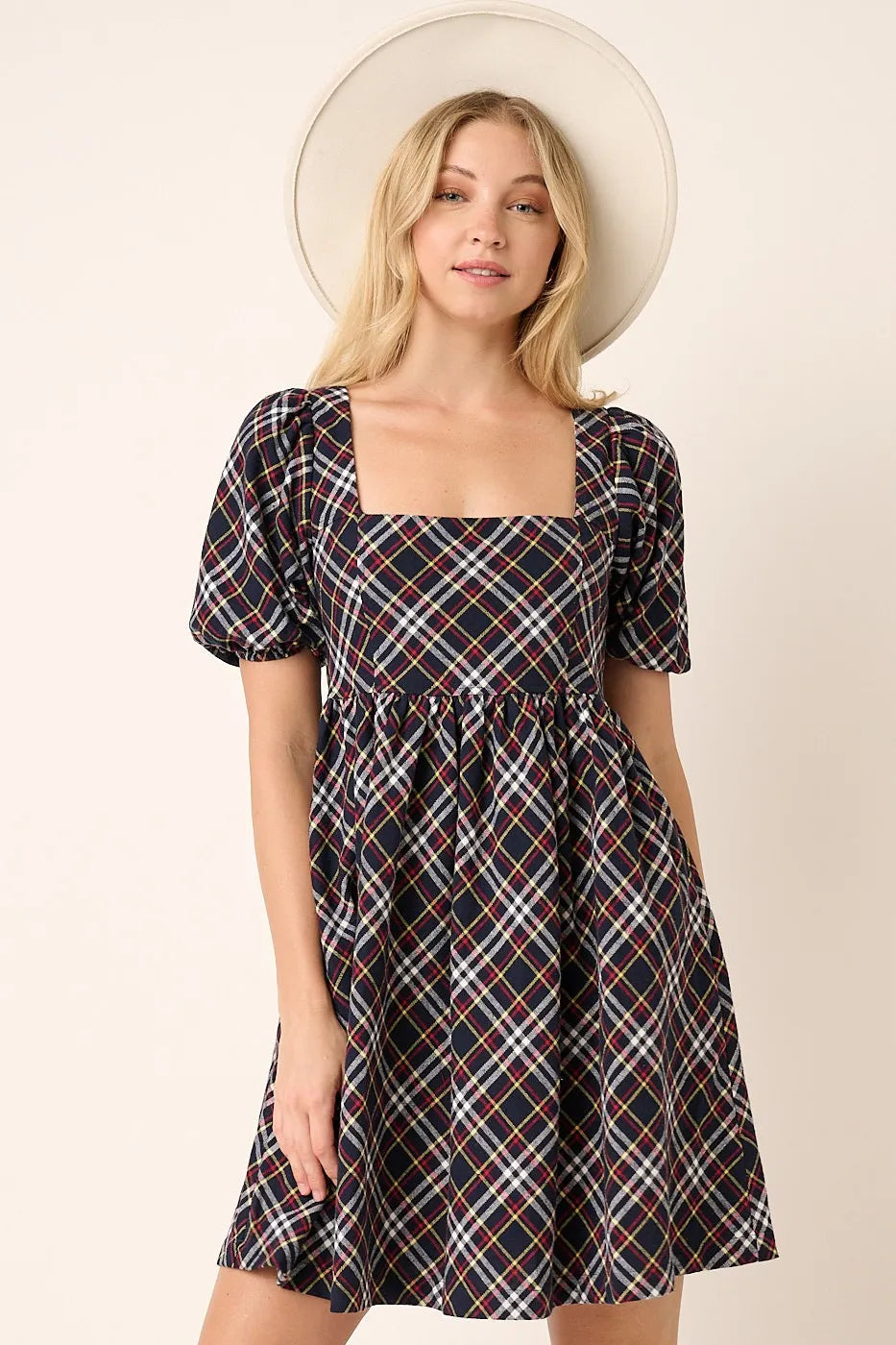 Checkered Print Puff Sleeve Babydoll Mini Dress – outfit idea for women | Ro + Ivy