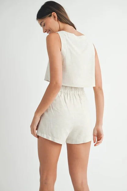 Sleeveless Crop Top And Shorts Set – outfit idea for women | Ro + Ivy