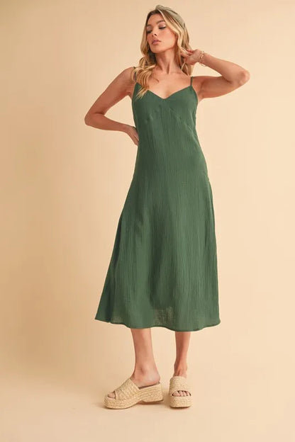 Side Button Cami Midi Dress in Emerald – EMERALD outfit idea for women | Ro + Ivy