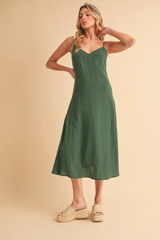 Side Button Cami Midi Dress in Emerald – EMERALD outfit idea for women | Ro + Ivy