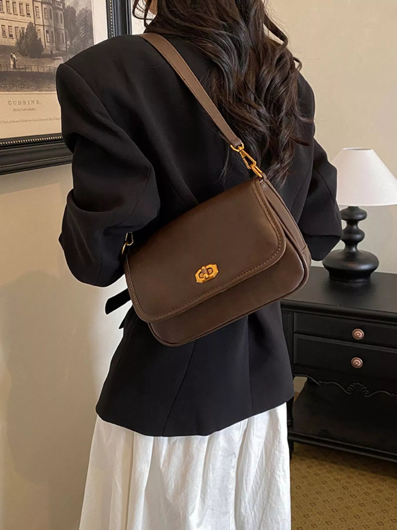 Twist Lock Shoulder Bag