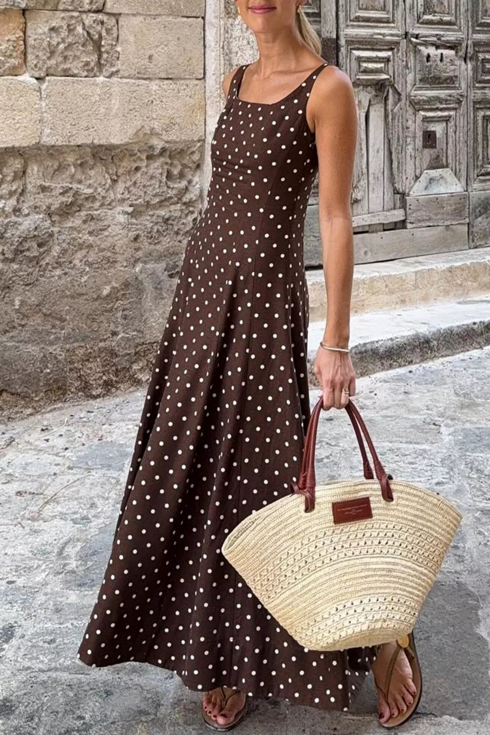 Women'ska Dot Square Neck Sleeveless Maxi Dress - Maxi Dresses