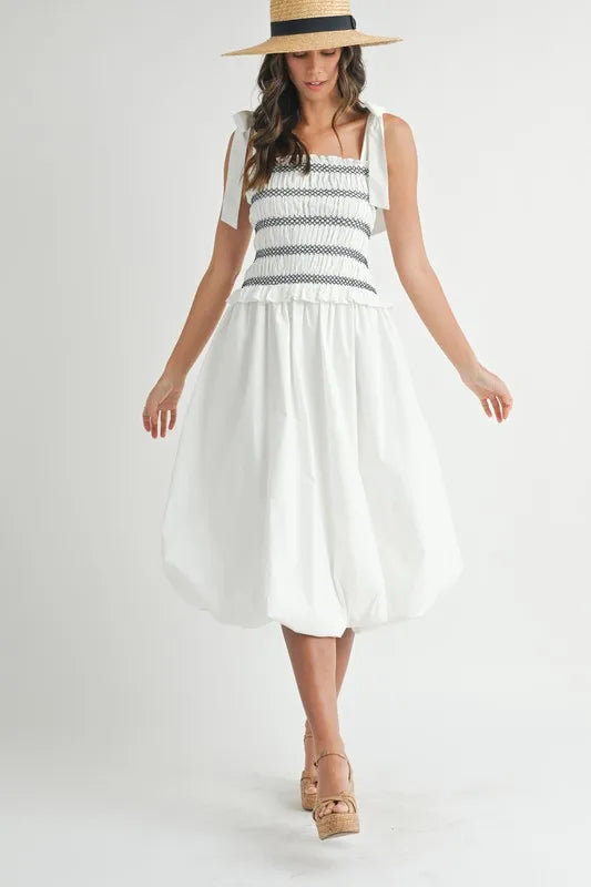 Smocked Bodice Bubble Midi Dress – outfit idea for women | Ro + Ivy