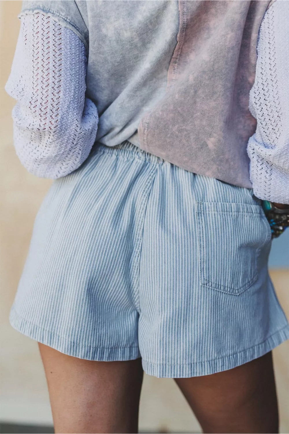 Women's Drawstring Striped Shorts - Shorts