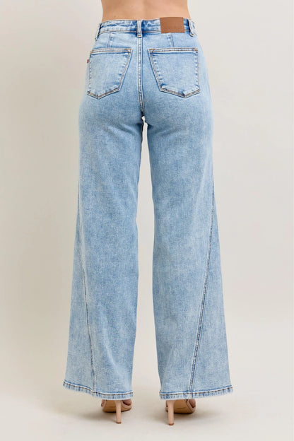 High Waist Wide Leg Jeans With Skewed Inseam – outfit idea for women | Ro + Ivy