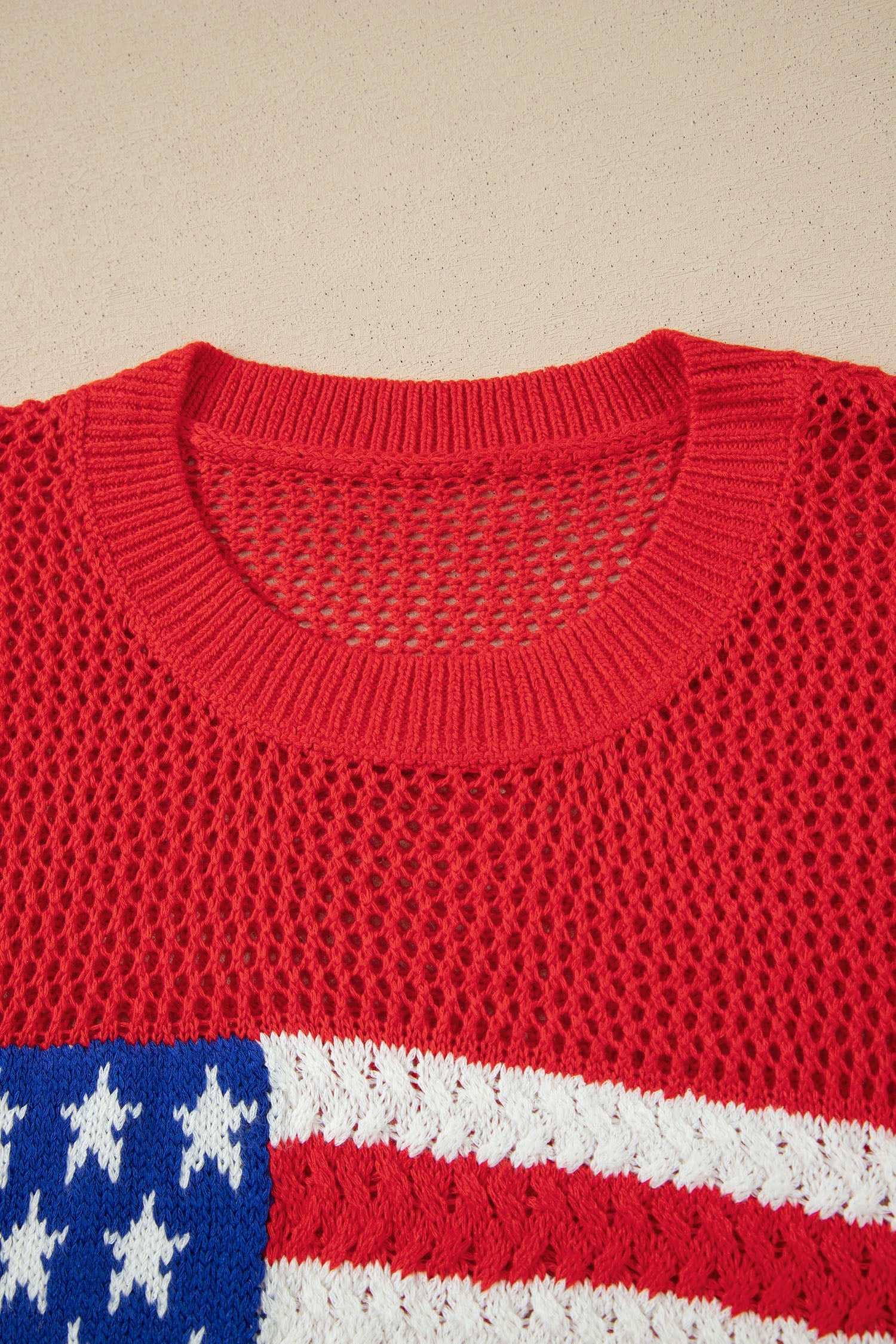 Darling Knit Graphic Short Sleeve Sweater — Festive Celebration Cute Style - Short Sleeve Sweaters