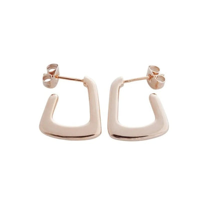 Demi Hoop Earrings Trendy Earrings Outfit Idea for Women | Ro + Ivy