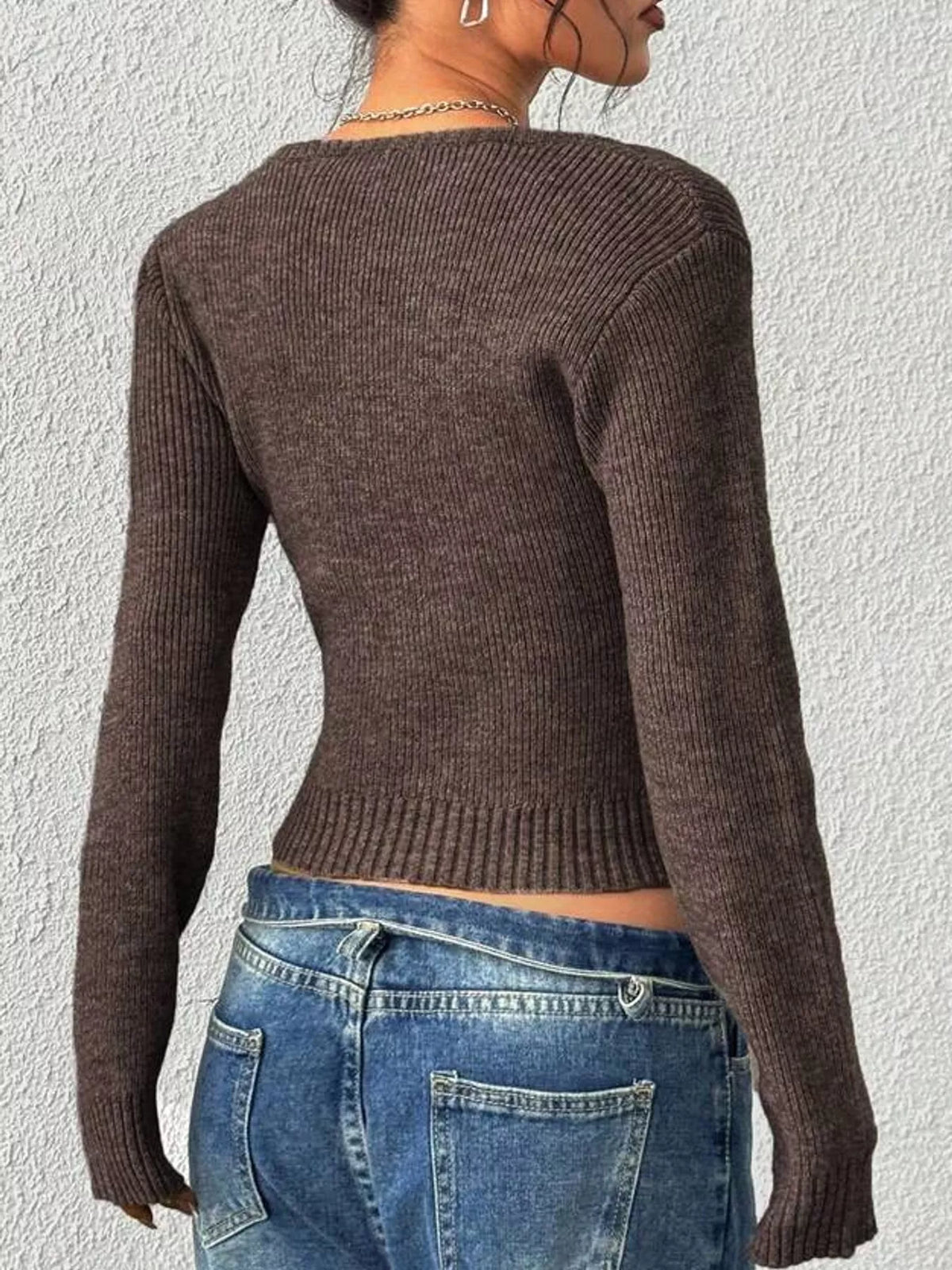 Scoop Neck Ribbed Knit Slim-Fit Sweater with Long Sleeves