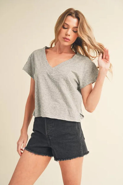 V-Neck Short Sleeve Cropped T-Shirt | Trendy T-Shirts Outfit Idea for Women by Ro + Ivy | Elevated Basics, Modern Comfort & Style