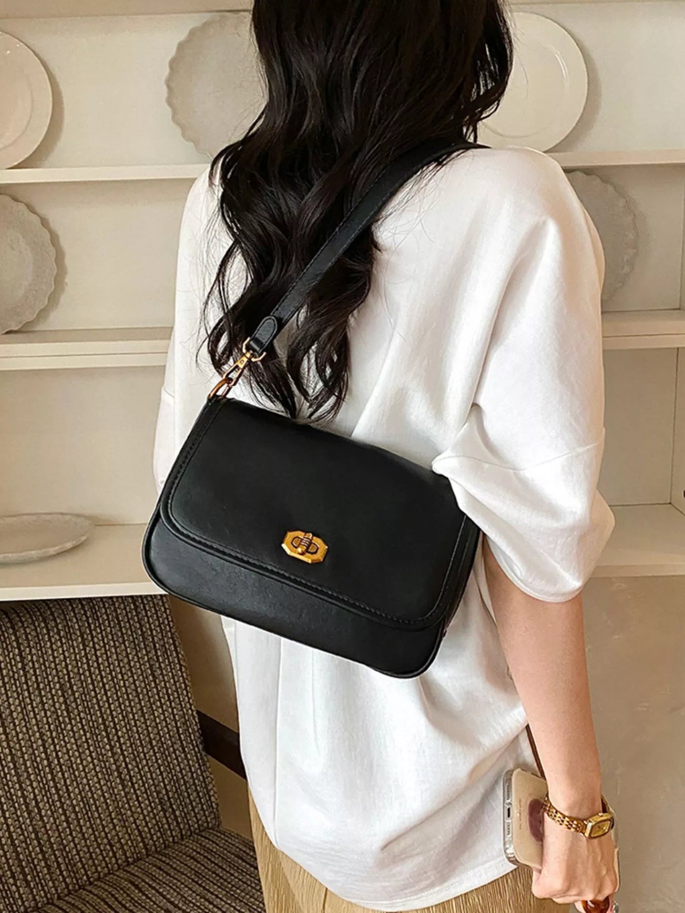 Twist Lock Shoulder Bag