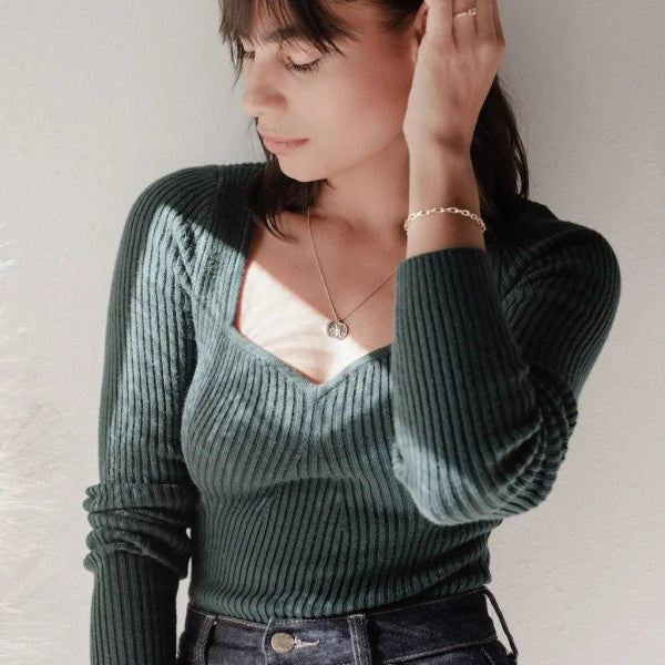 Moonchild Necklace Trendy Necklaces Outfit Idea for Women | Ro + Ivy